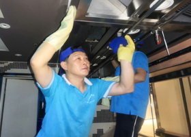合肥市酒店飯店食堂商用油煙清洗選擇重質環境技術服務